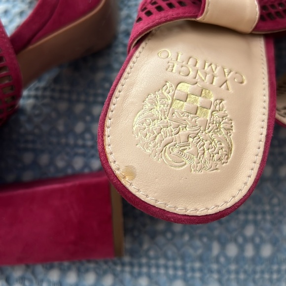 Vince Camuto chunky heel Sandals 8.5 - Picture 7 of 7